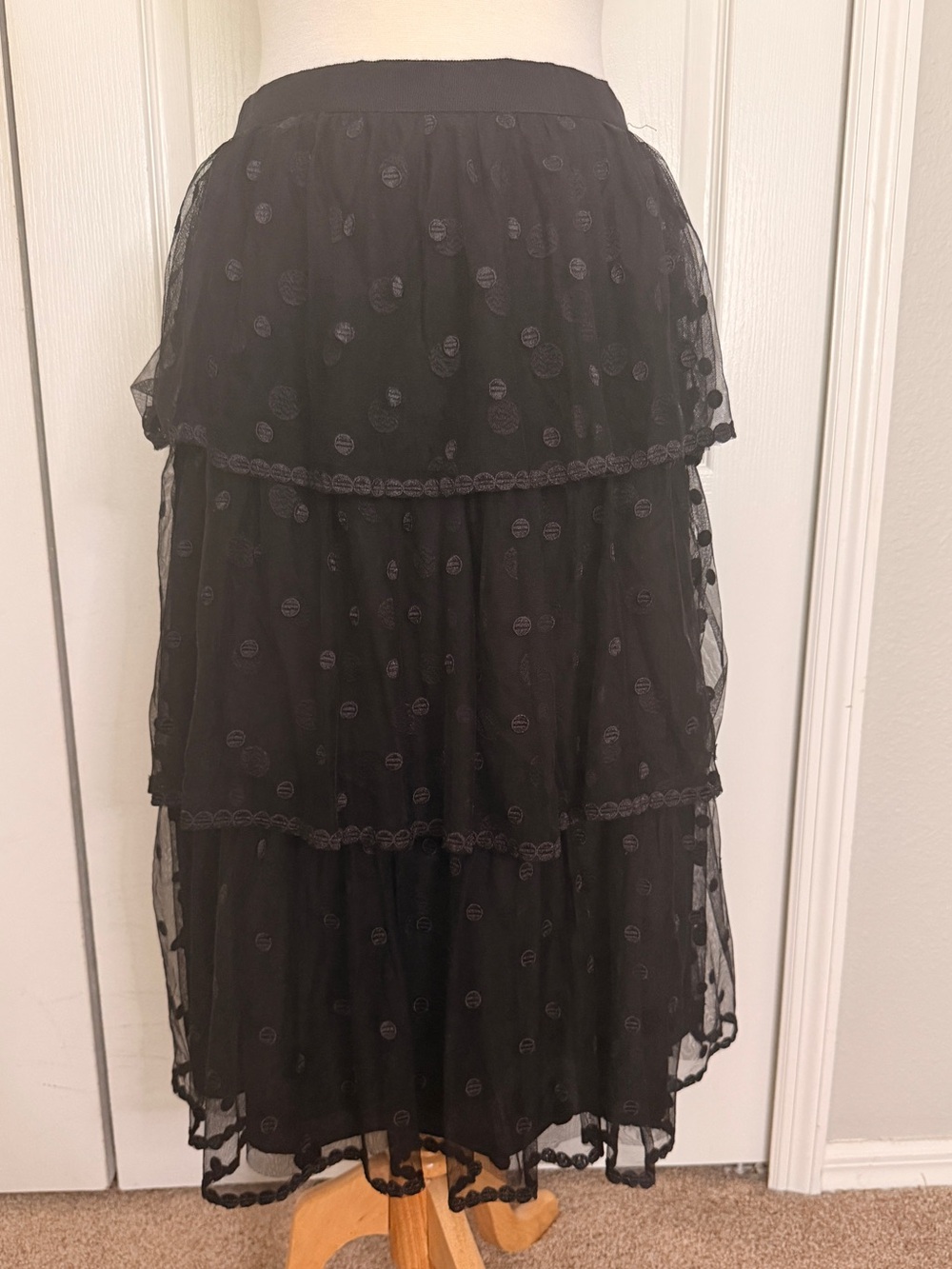 J.Crew Black Swiss Dot Tiered Tulle Midi Skirt Size 10